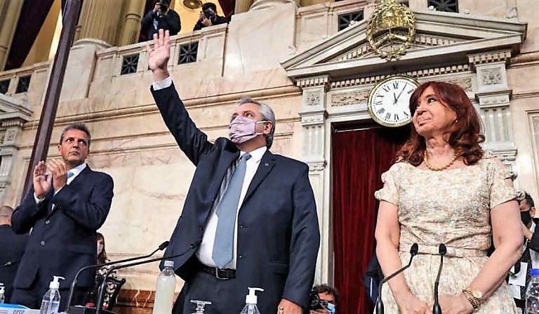 Massa - Alberto y Cristina en asamblea legislativa 2021