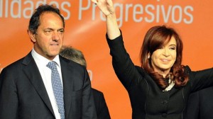 Para Scioli son “pavadas” las versiones de que no tendría apoyo de CFK