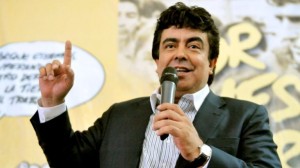 Espinosa pidió licencia de la presidencia del PJ bonaerense para “no generar ningún tipo de ventaja”