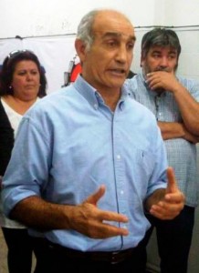 Salvador confía en los cambios para poner en caja a la Policía