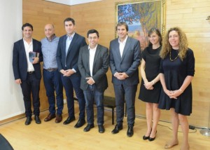 Diputados bonaerenses visitaron al alcalde argentino de Barcelona