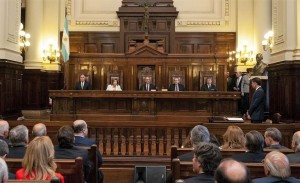 La Corte metió la cuchara y podría demorar el juicio oral a CFK
